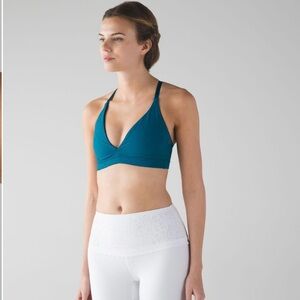 Lululemon Free Spirit Bra Tofino Teal Sz 6 NWT